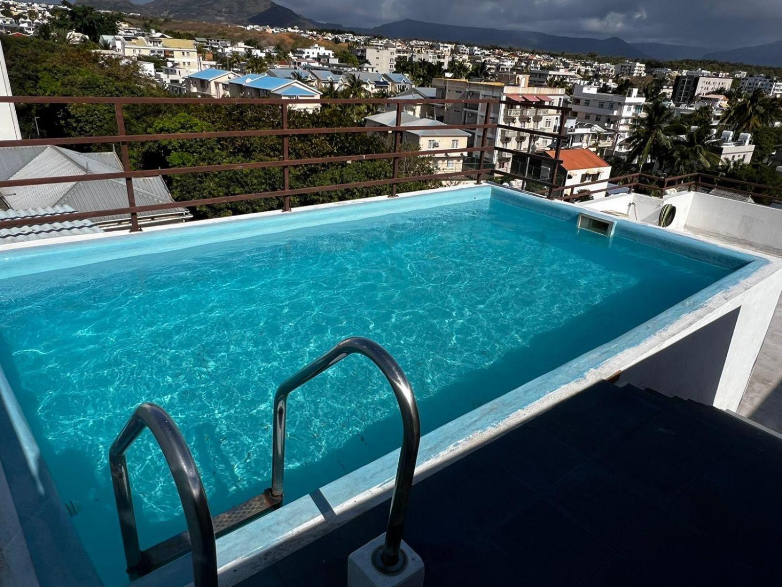 Modern In The Heart Of Flic en Flac